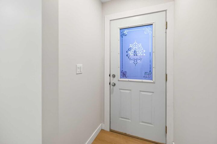 Property Photo:  5504 58A Street  AB T4N 2M3 