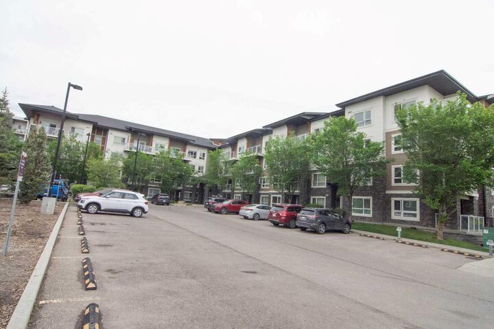 240 Skyview Ranch Road NE 2104 — photo 1