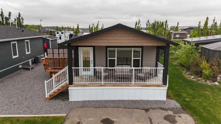 Property Photo: 41019 Range Road 11 92 AB T0C 0J1