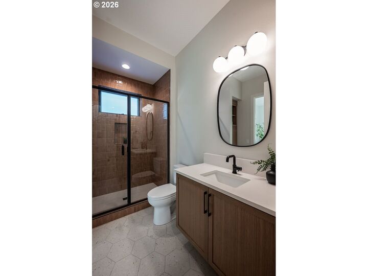 Property Photo: 17615 Bryant Rd OR 97035
