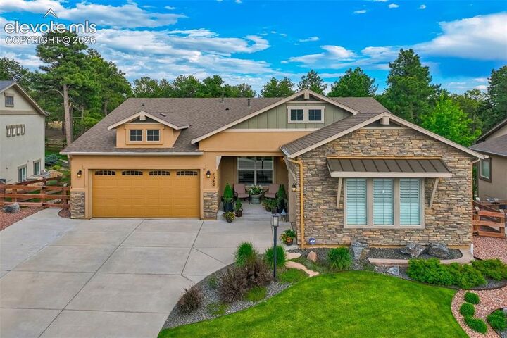 Property Photo:  1542 Summerglow Lane  CO 80132 