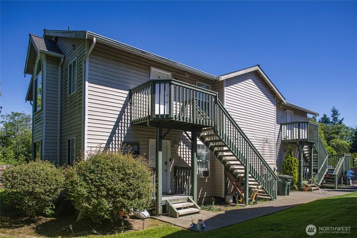 Property Photo:  2340  Main Street  WA 98248 
