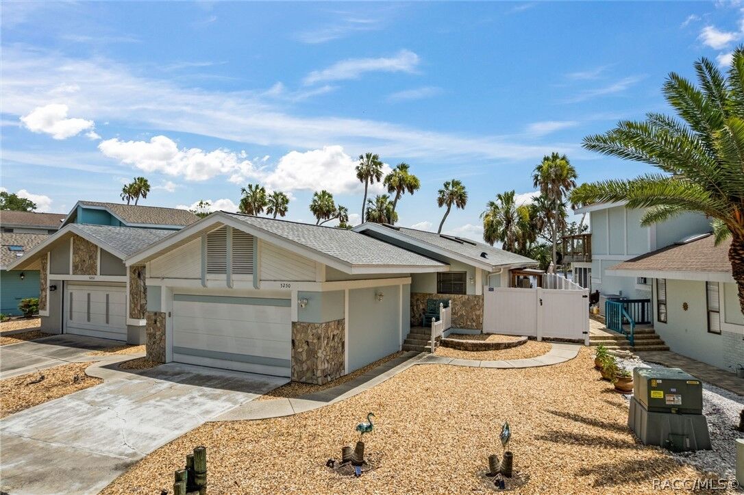 Property Photo:  5250 S Riverview Circle  FL 34448 
