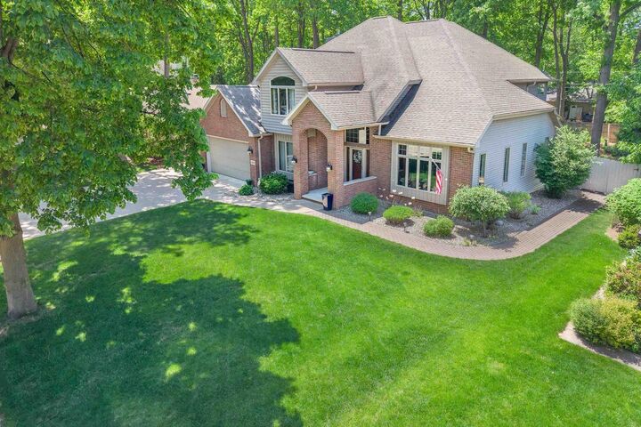 Property Photo:  1501 S Weimar Street  WI 54915 