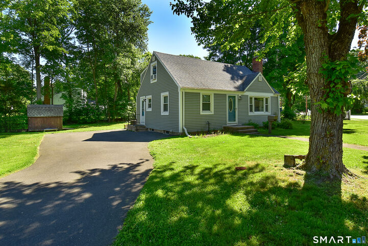 Property Photo:  82 Rood Avenue  CT 06095 