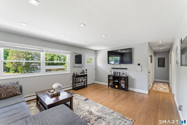 Property Photo: 17 Greenbriar Lane CT 06470