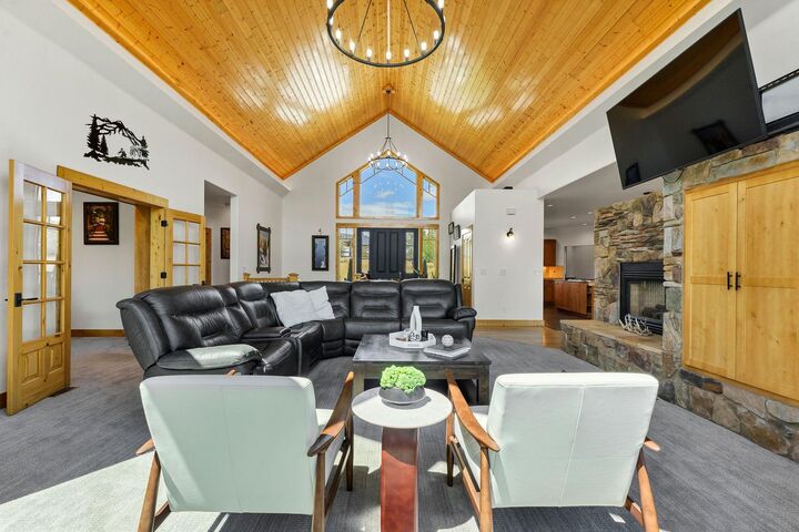 Property Photo:  23418 E Broken Lance Ln  WA 99019 