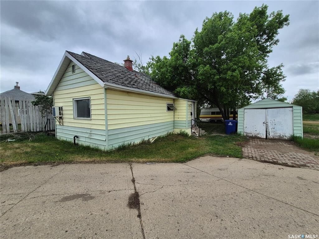 Photo de la propriété: 930 1st Avenue NW SK S4H 1P6