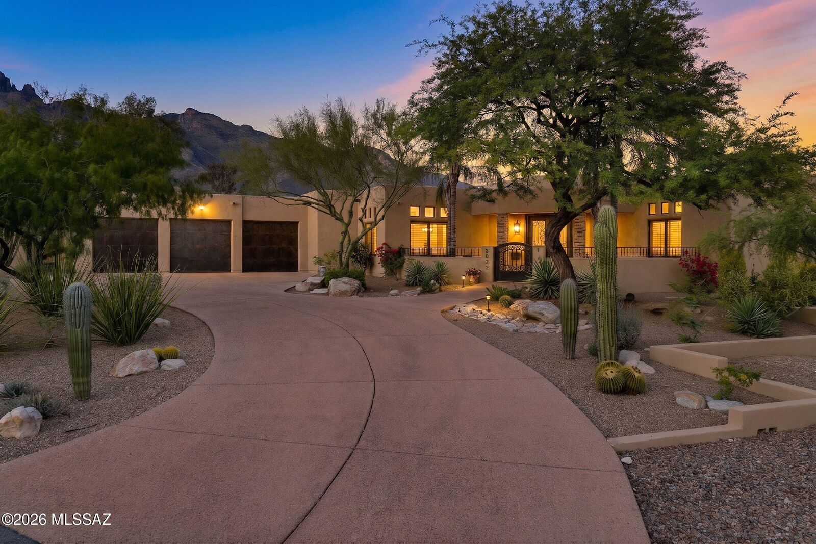 Property Photo:  6632 N Avenida De Posada  AZ 85718 