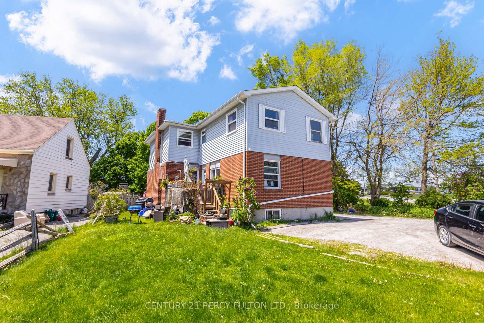 Property Photo:  1100 Simcoe Street S  ON L1H 4L6 