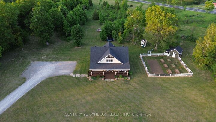 Property Photo: 8 Otter Lake Road ON K0G 1L0
