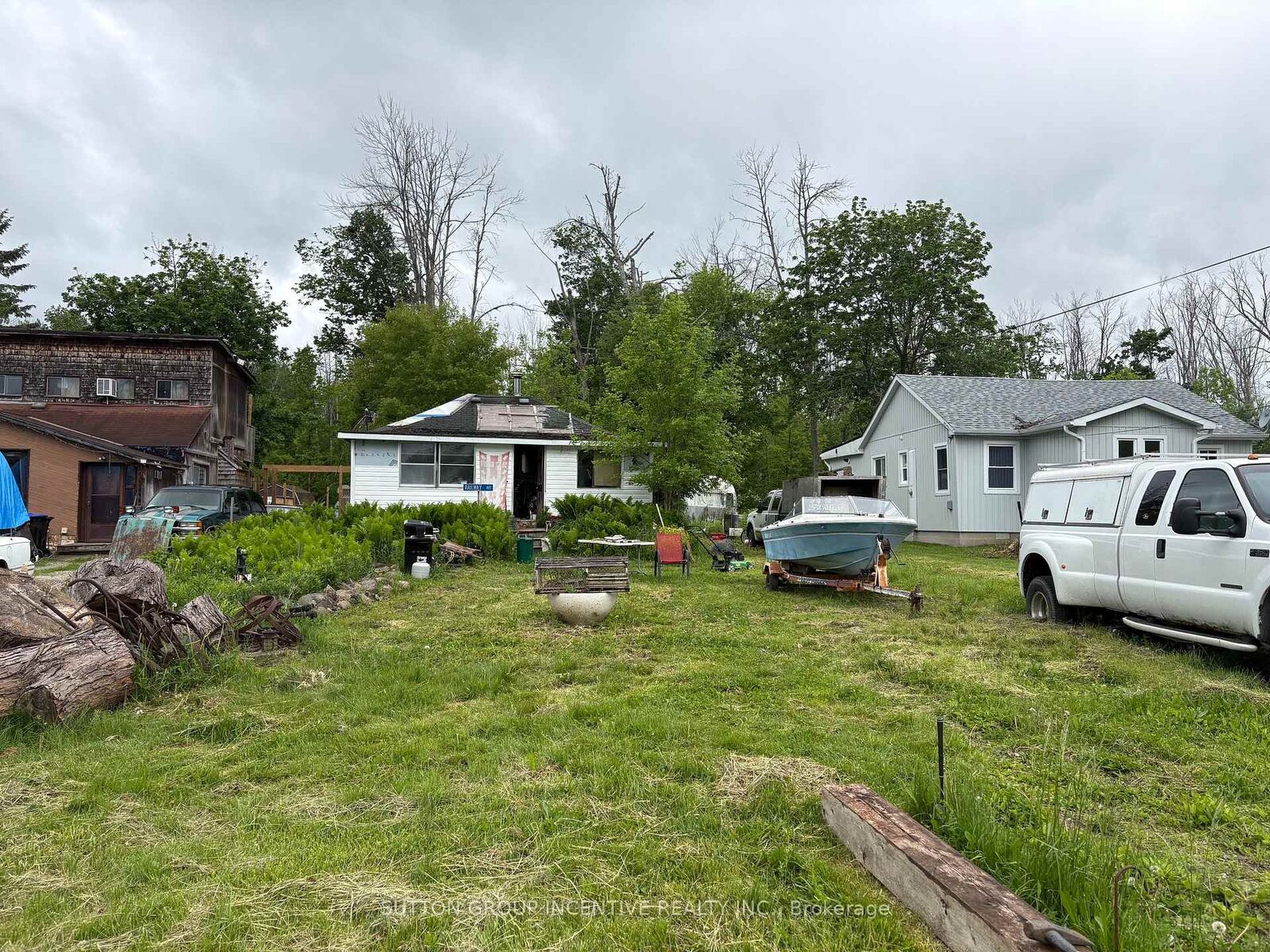 Property Photo: 2766 Ireton Street ON L9S 2J2