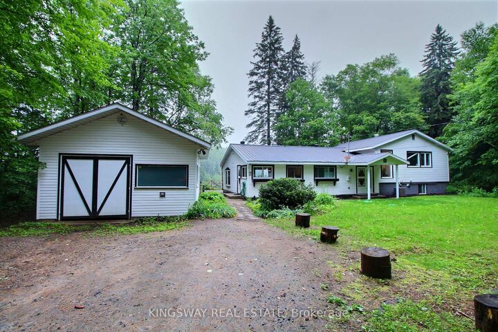 Property Photo: 325 Balsam Chutes Road ON P0B 1L0