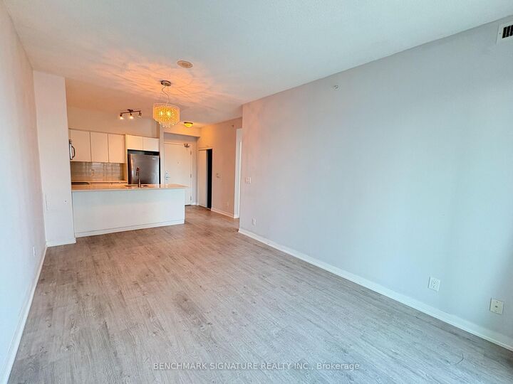 Property Photo: 150 East Liberty Street 1216 ON M6K 3R5