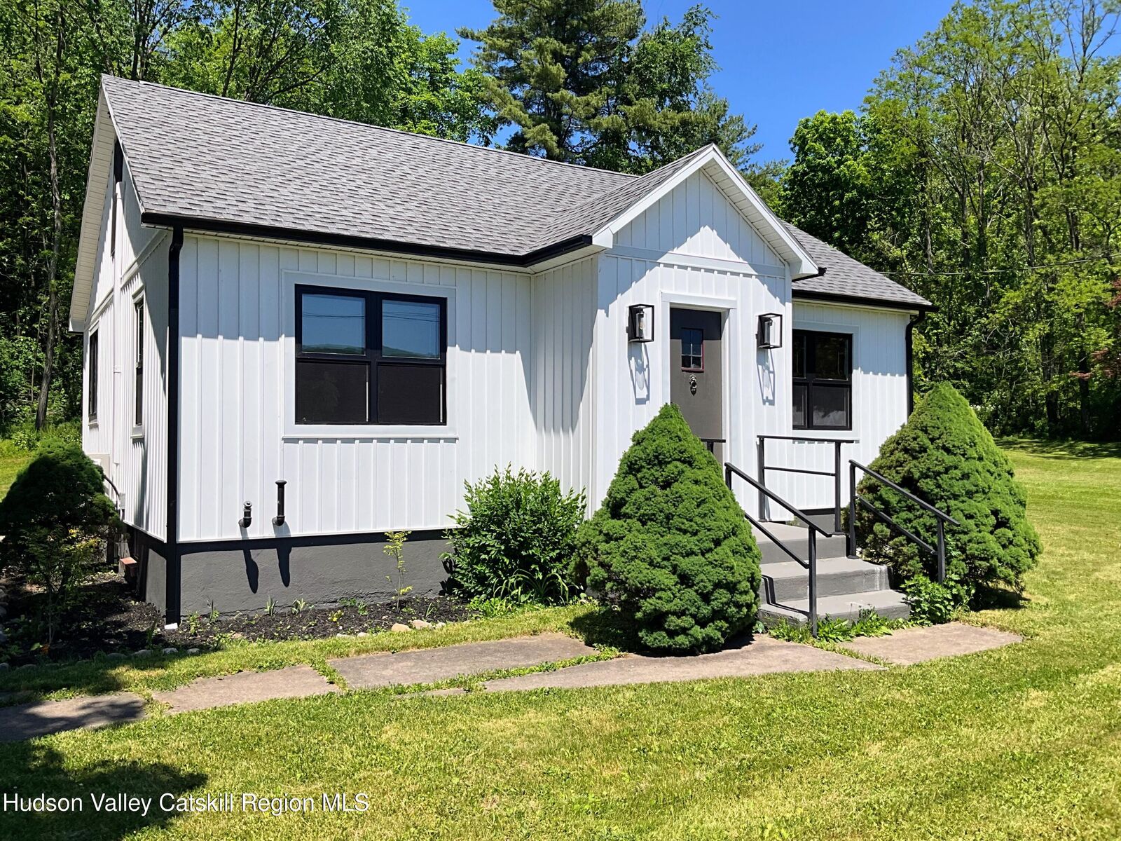 Property Photo:  6616 U.s. 209  NY 12446 