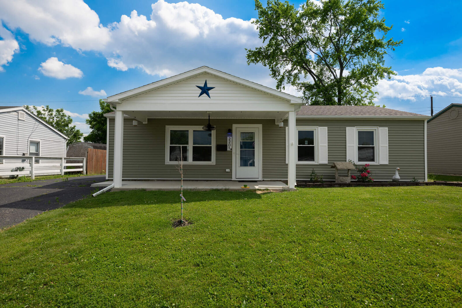 Property Photo: 2201 Gerald Drive OH 45505