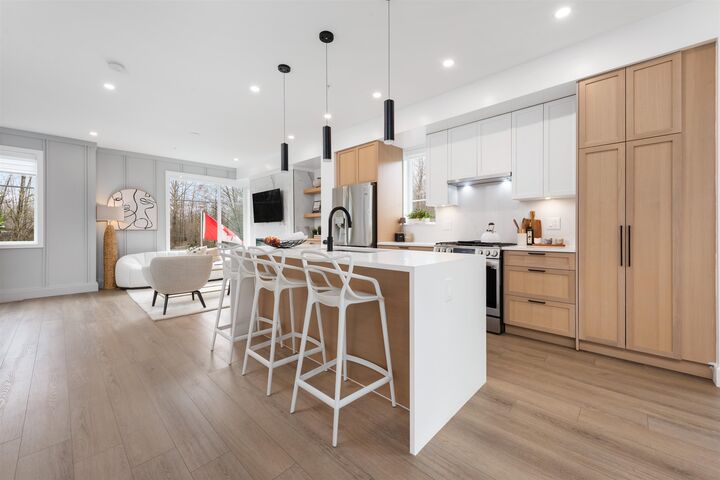 Property Photo: 20763 76 Avenue 55 BC V2Y 3N8