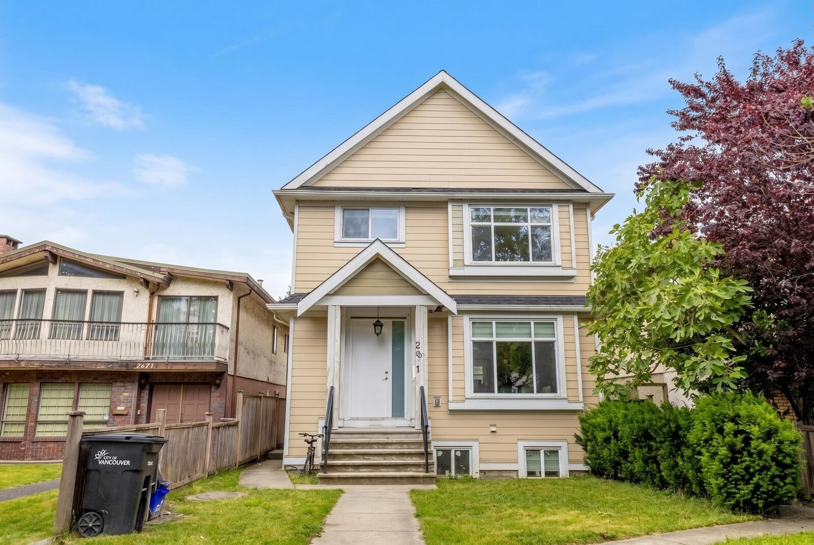 Property Photo: 2681 E 41st Avenue BC V5R 2W6