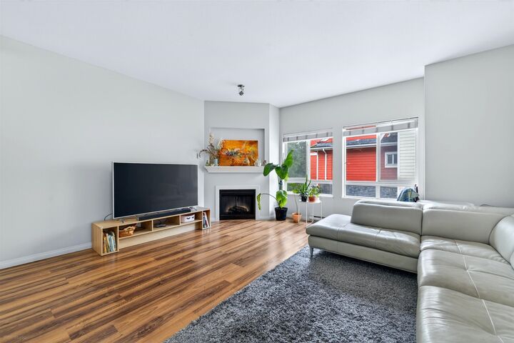 Property Photo:  9308 Keefer Avenue 21  BC V6Y 4K9 