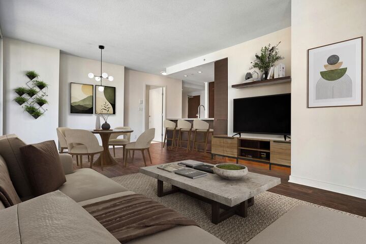 Property Photo: 833 Homer Street 610 BC V6B 0H4