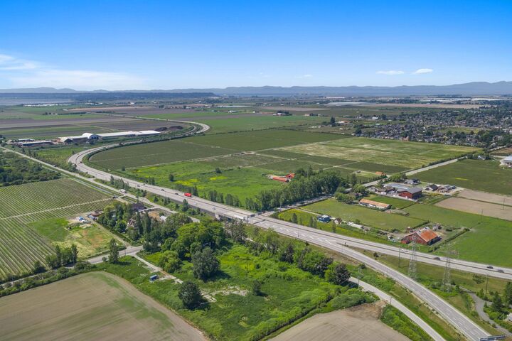 Property Photo: 6988 Ladner Trunk Road BC V4K 3N3