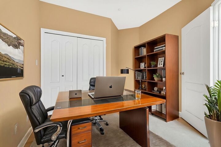 Property Photo: 4753 W River Road 304 BC V4K 1R9