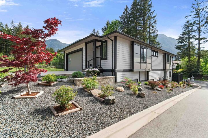 21196 Kettle Valley Road 13 — photo 1