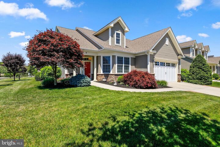 Property Photo:  29 Liverpool Way  NJ 08055 