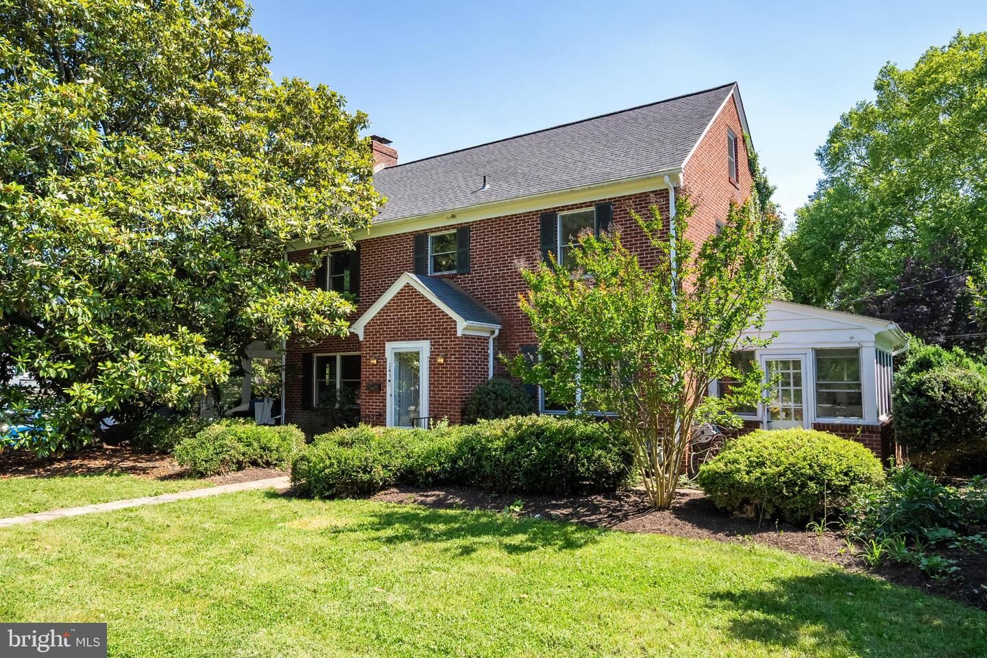 Property Photo: 241 Edwards Ferry Road NE VA 20176
