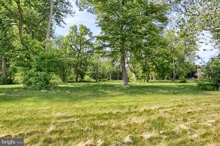 Property Photo:  1209 Mill Road  PA 17870 
