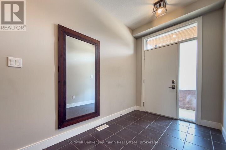 Property Photo:  60 Arkell Road 65  ON N1L 1G8 