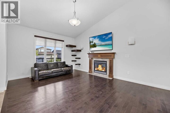 Property Photo: 17 Viceroy Crescent AB T4H 0C4