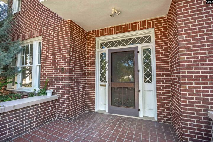 Property Photo:  902 Maple  SC 29205 