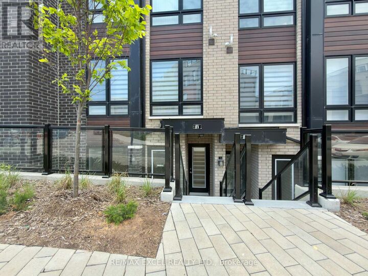 Property Photo: 155 Tapscott Road 21 ON M1B 0E8