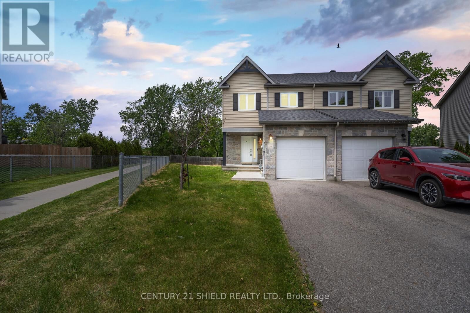 Property Photo:  1144 Clement Court  ON K6H 0G3 