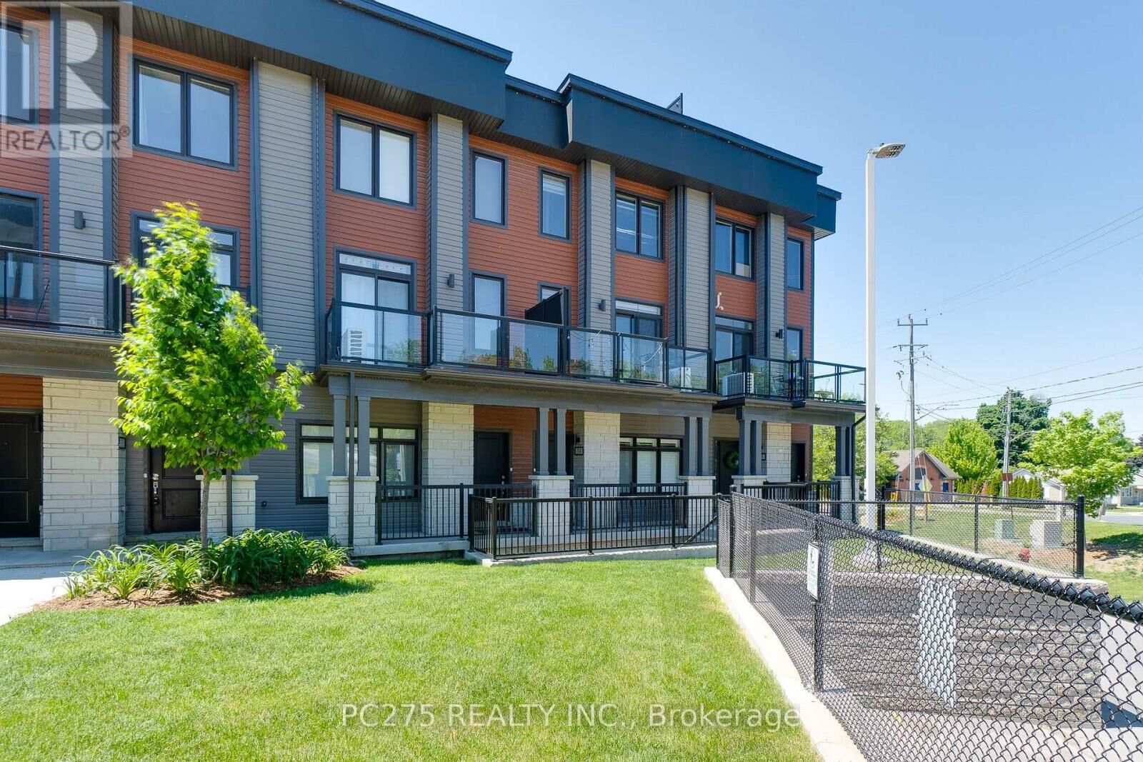 Property Photo: 2 Willow Street 34 ON N3L 0K7