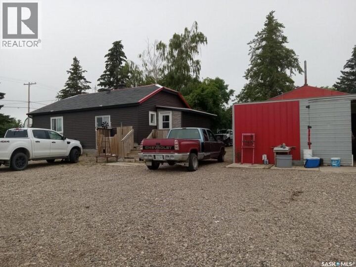 Property Photo: 99 Dziendzielowski Avenue SK S0K 1B0