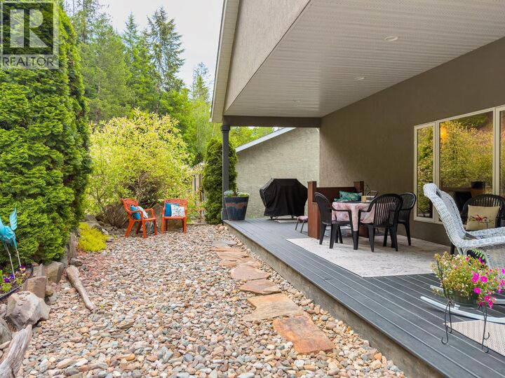 Property Photo:  420 20th Avenue North 17  BC V0B 1G0 