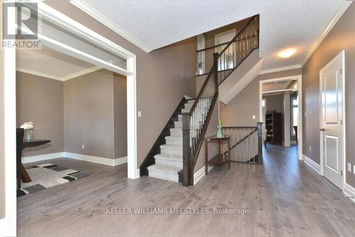 Property Photo: 3135 Pincombe Drive ON N6L 0B4