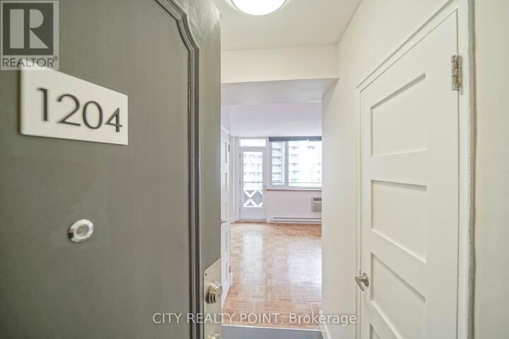 Property Photo:  55 Isabella Street 1204  ON M4Y 1M8 