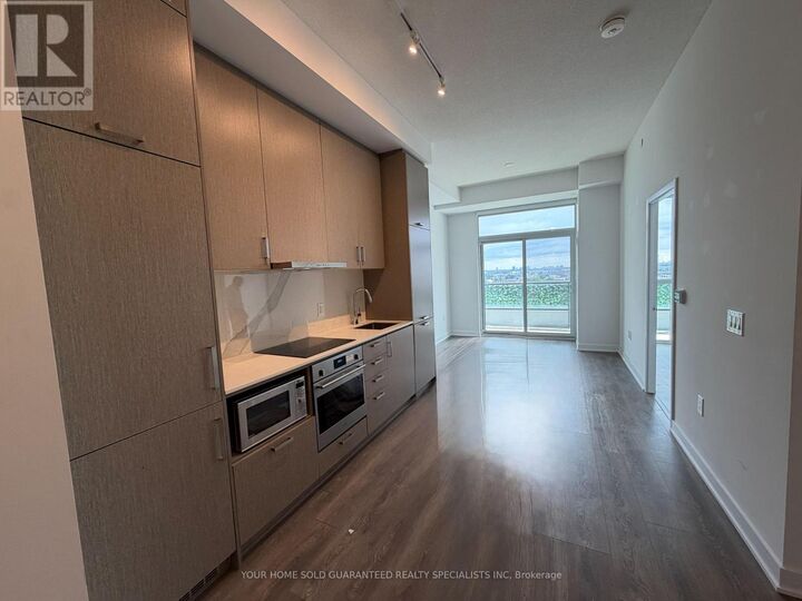 Property Photo: 60 Honeycrisp Crescent 1012 ON L4K 0N5
