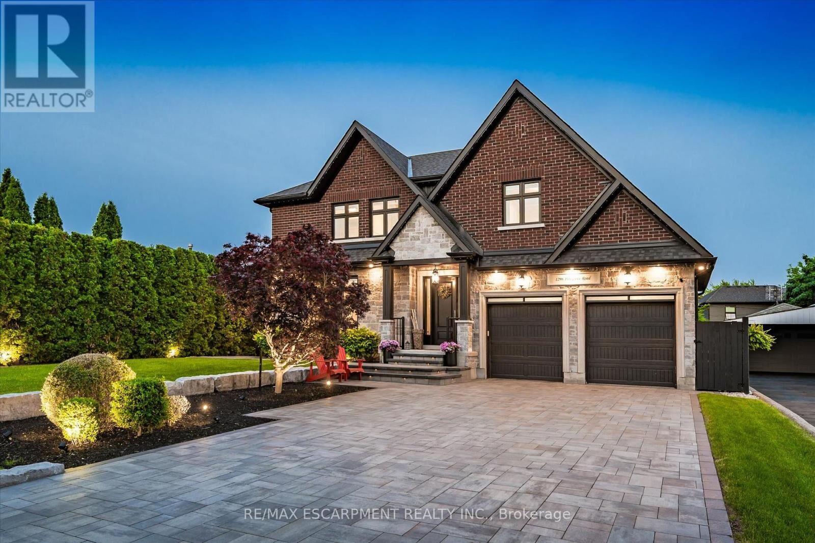 Property Photo: 1298 Pinegrove Road ON L6L 2X3