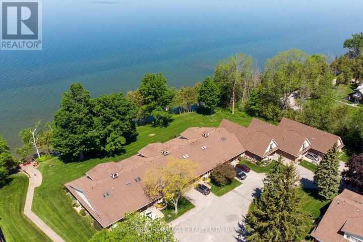 Property Photo:  90 Parklawn Boulevard 1  ON L0K 1A0 