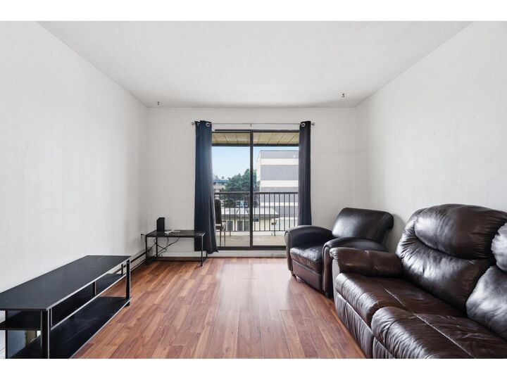Property Photo:  45744 Spadina Avenue 309  BC V2P 1T6 