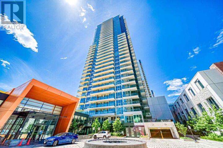 Property Photo:  85 McMahon Drive 3108  ON M2K 0H1 