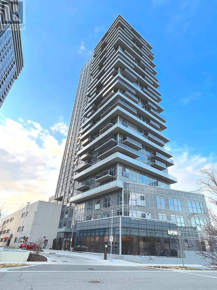 Property Photo: 225 Village Green Square 2808 ON M1S 0N4