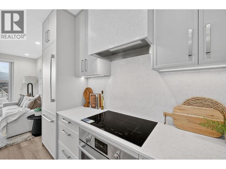 Property Photo: 3340 Lakeshore Road 803 BC V1W 3S9