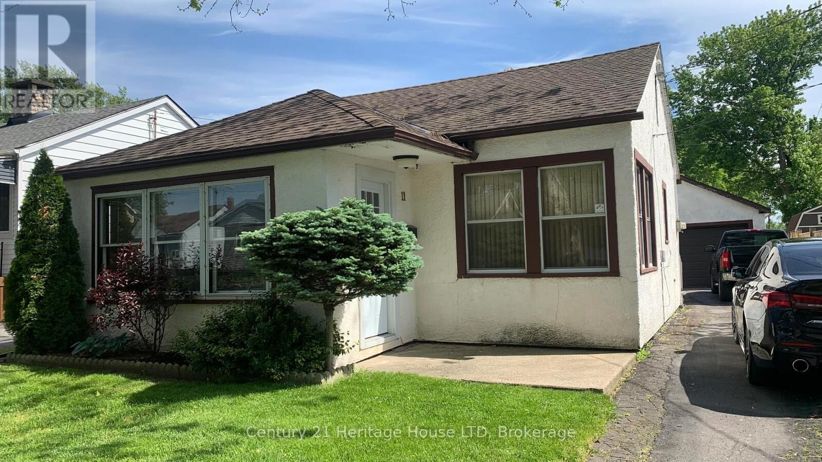 Property Photo: 11 Achilles Avenue ON L3B 4S3