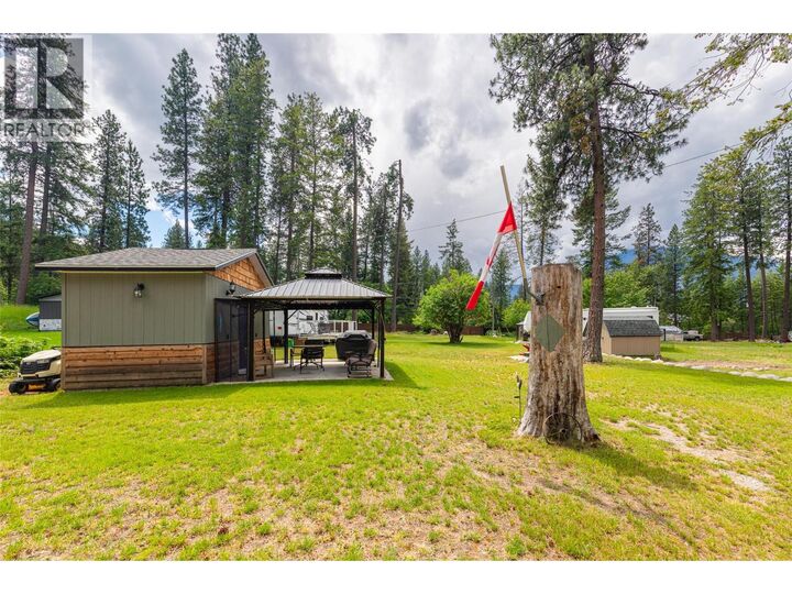 Property Photo:  10901 Highway 3A Highway  BC V0B 1A2 