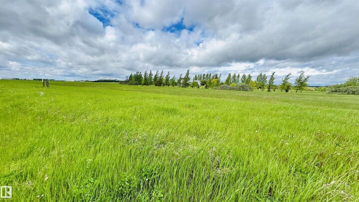 Property Photo:  61424 Rg Rd 455  AB T9N 2G7 